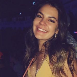 Welcome to my closet!!